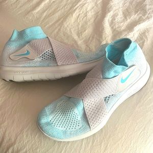 Nike Free Runs size 7.5